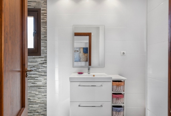 Rynek Wtórny - Poddasze - Torrevieja - Los Balcones - Los Altos del Edén