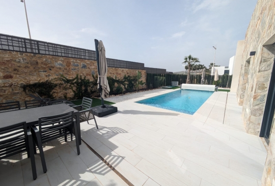 Rynek Wtórny - Willa - Algorfa