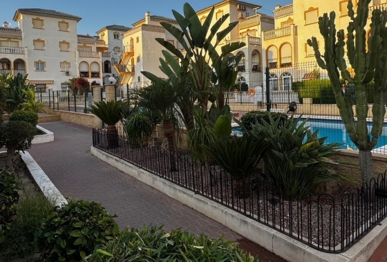 Resale - Duplex - La Mata