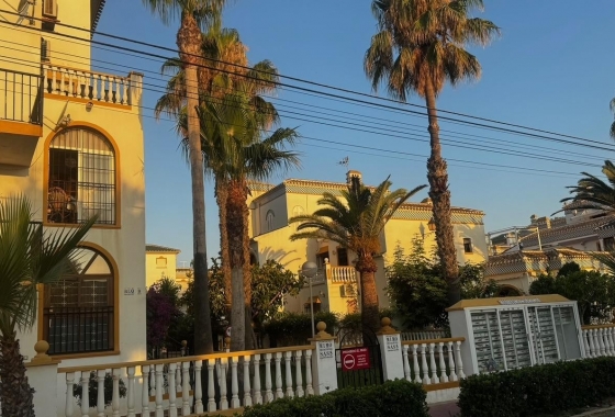 Resale - Duplex - La Mata