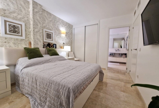 Resale - Apartment / flat - Orihuela Costa - Punta Prima