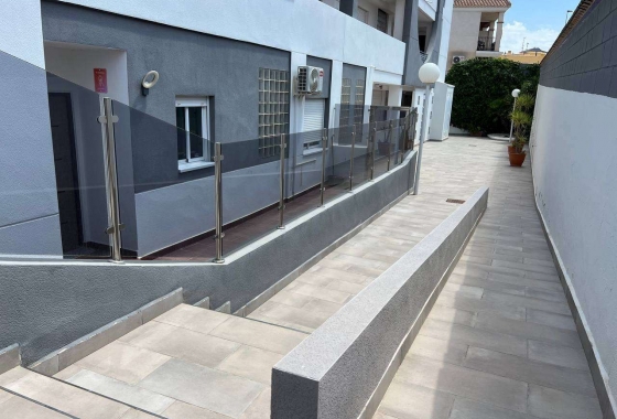 Reventa - Ático - Orihuela Costa - Villamartín