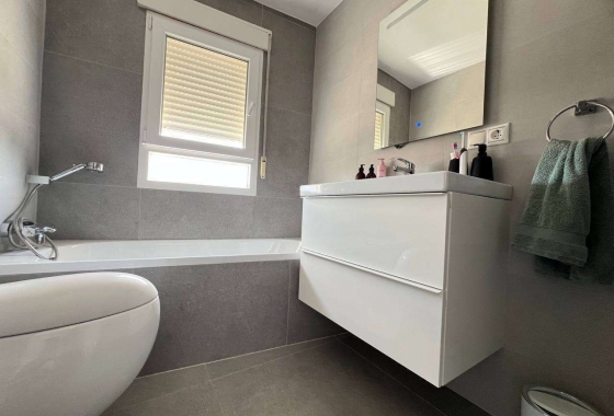 Reventa - Ático - Orihuela Costa - Villamartín