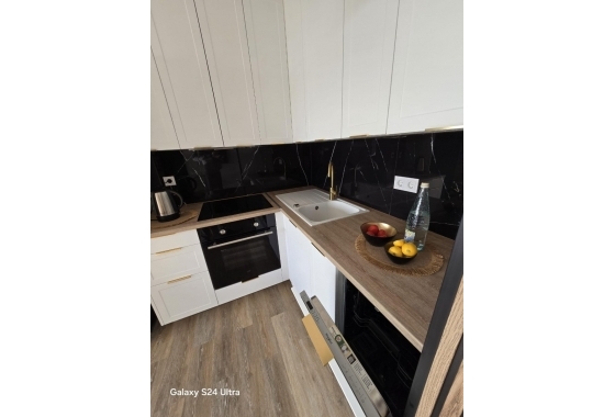 Resale - Apartment / flat - Torrevieja - Torrelamata - La Mata