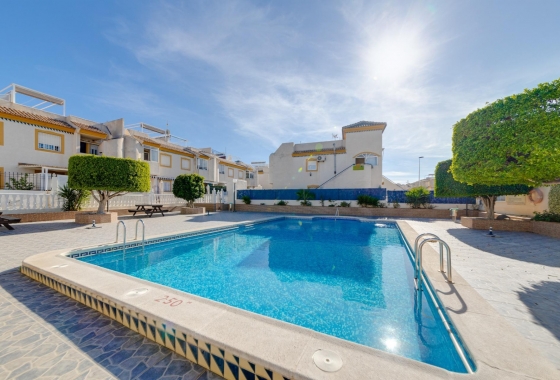 Rynek Wtórny - Bungalow - Torrevieja - Nueva Torrevieja - Aguas Nuevas