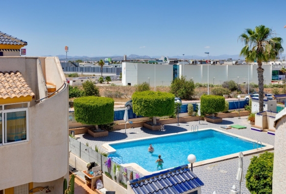 Rynek Wtórny - Bungalow - Torrevieja - Nueva Torrevieja - Aguas Nuevas