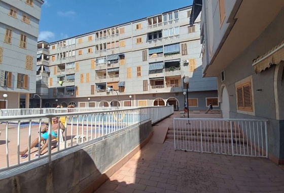 Reventa - Apartamento / piso - Torrevieja - Acequion
