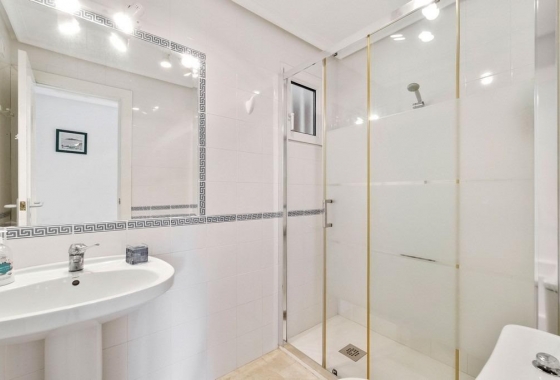 Resale - Apartment / flat - Campoamor