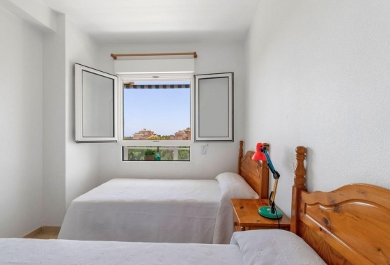 Resale - Apartment / flat - Campoamor