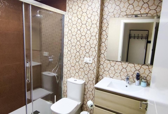 Reventa - Apartamento / piso - Torrevieja - Centro