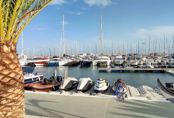 Reventa - Apartamento / piso - Torrevieja - Centro