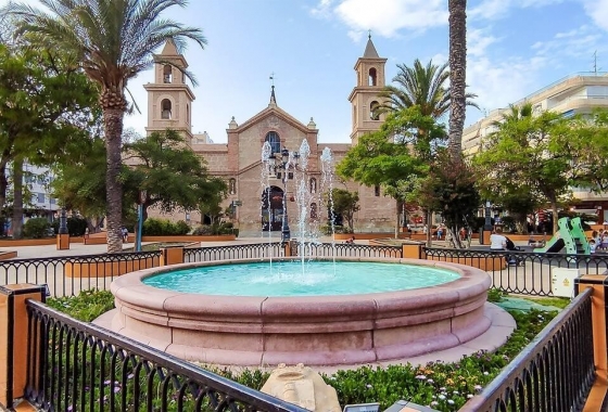 Reventa - Apartamento / piso - Torrevieja - Centro