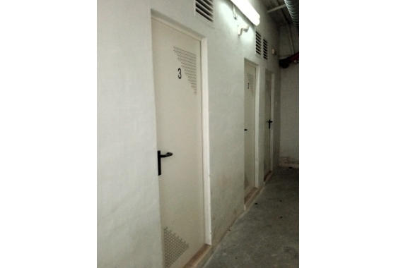 Reventa - Apartamento / piso - Alicante -  Urbanización