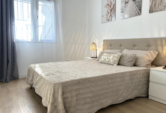 Resale - Bungalow - Torrevieja - El Chaparral