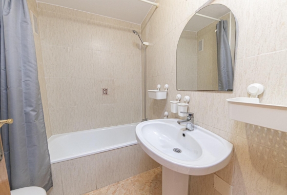 Rynek Wtórny - Poddasze - Torrevieja - Torrelamata - La Mata