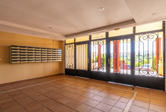 Rynek Wtórny - Poddasze - Torrevieja - Torrelamata - La Mata