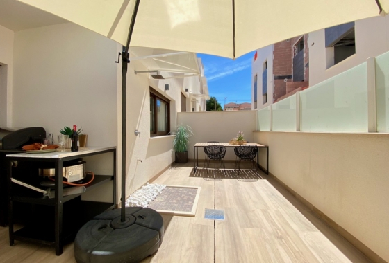 Deweloperskie - Bungalow - Torrevieja - Los Balcones