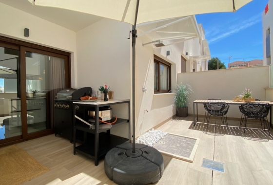 Deweloperskie - Bungalow - Torrevieja - Los Balcones