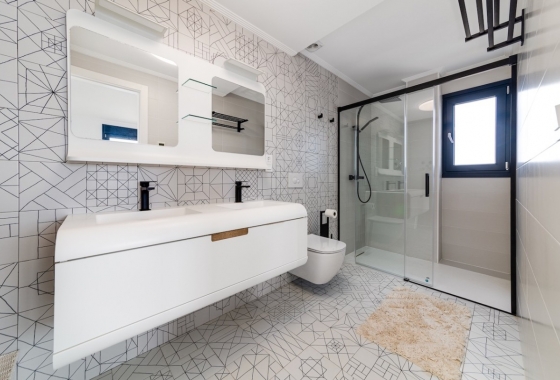 Reventa - Villa - La Mata