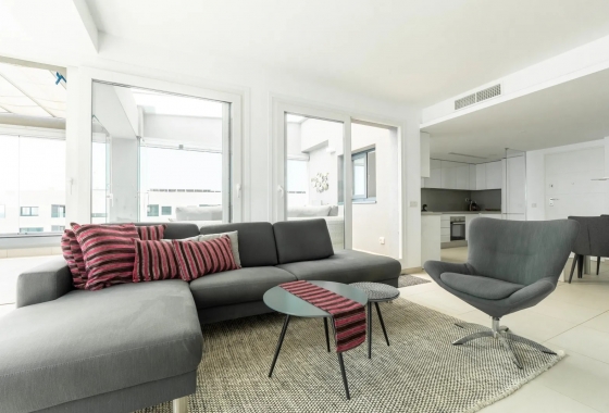 Rynek Wtórny - Poddasze - Orihuela Costa - Punta Prima