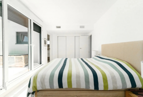 Rynek Wtórny - Poddasze - Orihuela Costa - Punta Prima