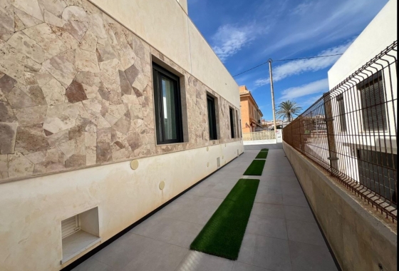 Rynek Wtórny - Willa - La Mata