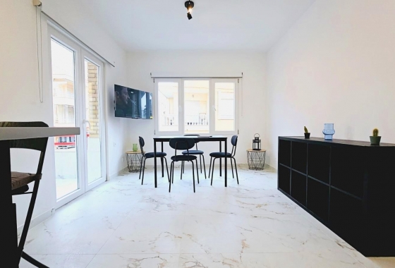 Rynek Wtórny - Apartament - Torrevieja - PLAYA LOS LOCOS