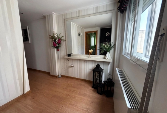 Rynek Wtórny - Poddasze - Santa Pola