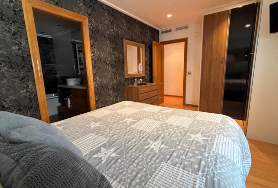 Rynek Wtórny - Poddasze - Santa Pola