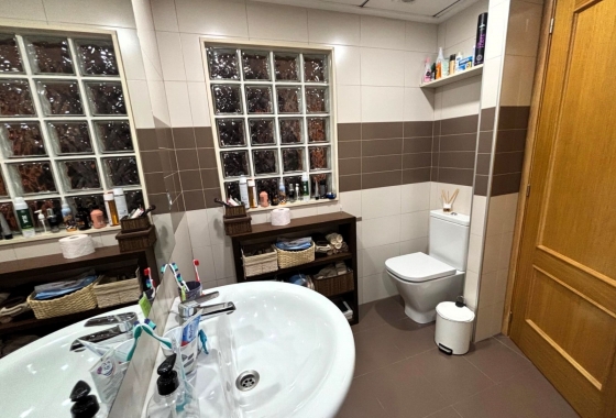 Rynek Wtórny - Poddasze - Santa Pola