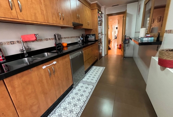 Rynek Wtórny - Poddasze - Santa Pola