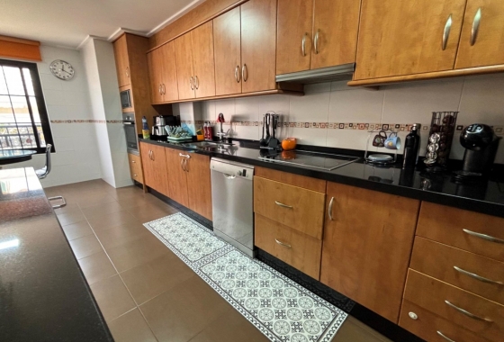 Rynek Wtórny - Poddasze - Santa Pola