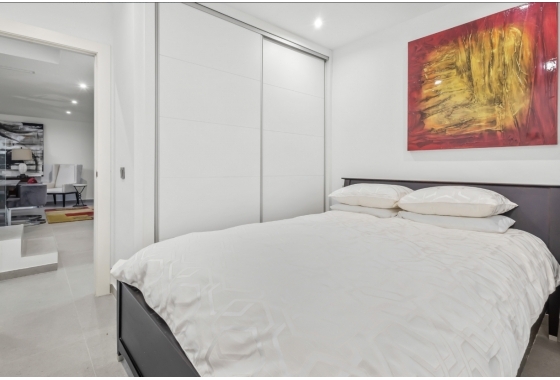 Resale - Villa - Algorfa