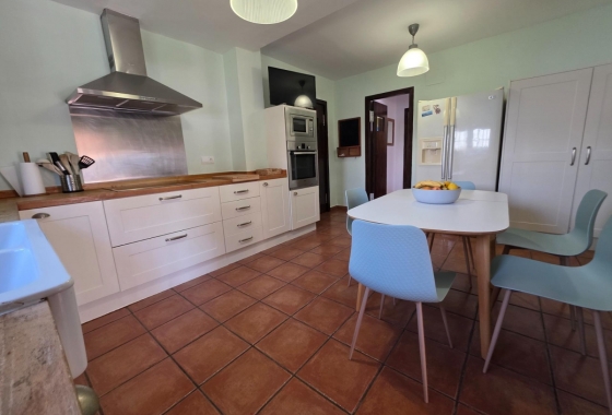 Rynek Wtórny - Willa - Santa Pola