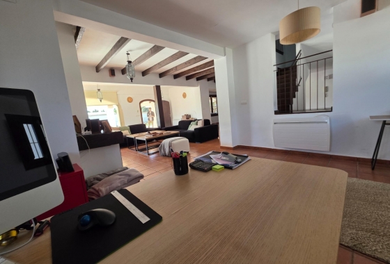 Rynek Wtórny - Willa - Santa Pola