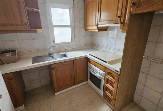 Resale - Apartment / flat - Torrevieja - City Center