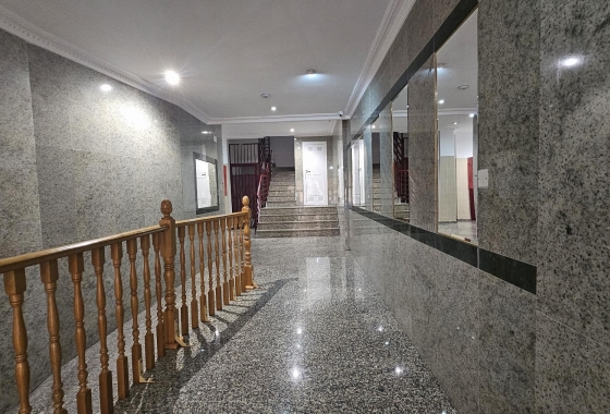 Resale - Apartment / flat - Torrevieja - City Center