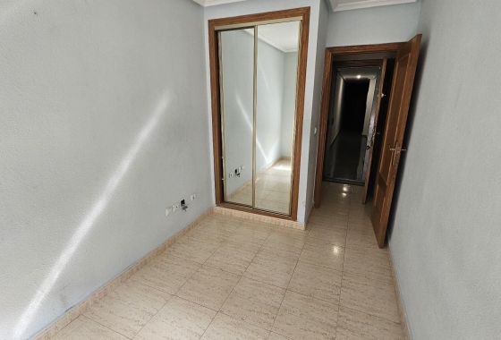 Resale - Apartment / flat - Torrevieja - City Center