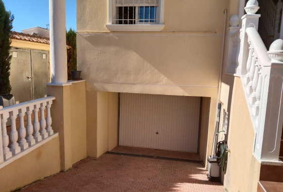 Rynek Wtórny - Willa - Guardamar del Segura - Urbanizaciones