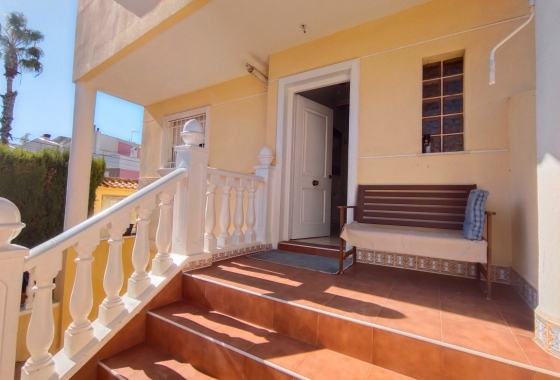 Rynek Wtórny - Willa - Guardamar del Segura - Urbanizaciones