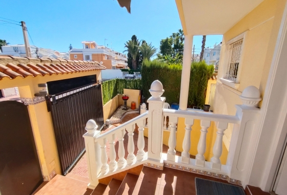 Rynek Wtórny - Willa - Guardamar del Segura - Urbanizaciones