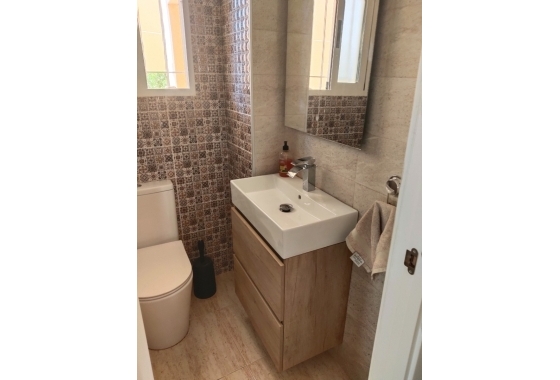 Rynek Wtórny - Willa - Guardamar del Segura - Urbanizaciones