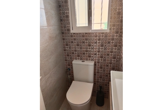 Rynek Wtórny - Willa - Guardamar del Segura - Urbanizaciones