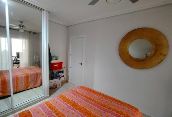 Rynek Wtórny - Willa - Guardamar del Segura - Urbanizaciones