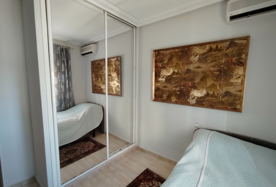 Rynek Wtórny - Willa - Guardamar del Segura - Urbanizaciones