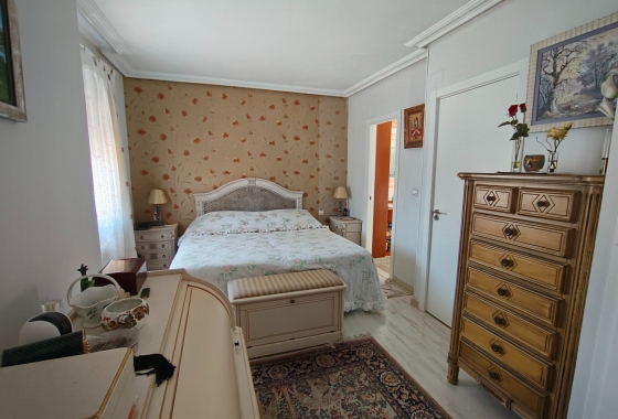 Rynek Wtórny - Willa - Guardamar del Segura - Urbanizaciones