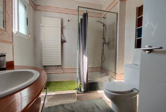 Rynek Wtórny - Willa - Guardamar del Segura - Urbanizaciones