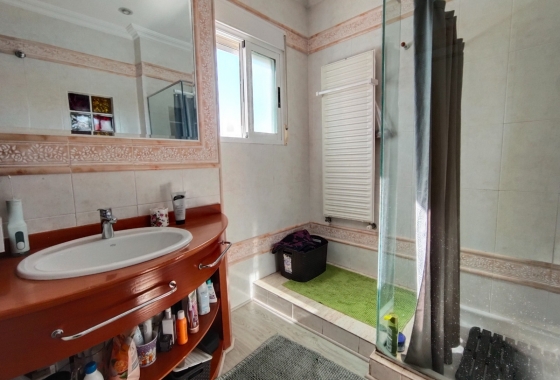 Rynek Wtórny - Willa - Guardamar del Segura - Urbanizaciones