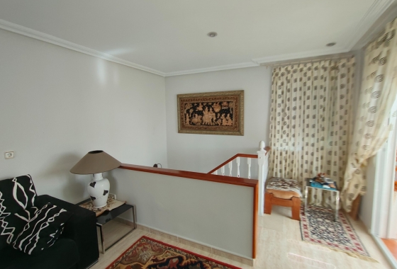 Rynek Wtórny - Willa - Guardamar del Segura - Urbanizaciones