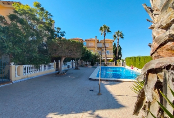 Rynek Wtórny - Willa - Guardamar del Segura - Urbanizaciones